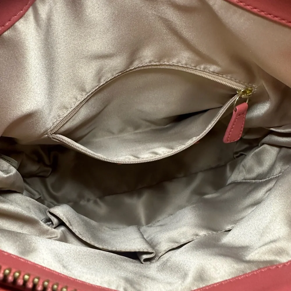 Coach Ashley Coral Leather Pleated  Convertible Hobo Bag - EUC